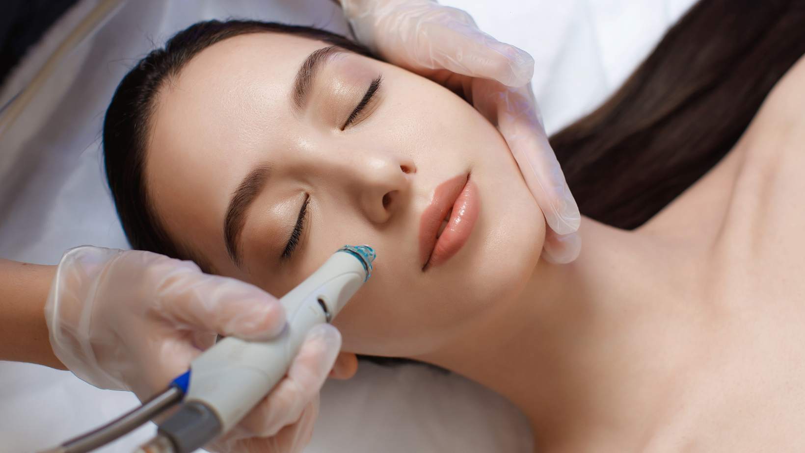 Hydra Facial Machine: What Does It Do?