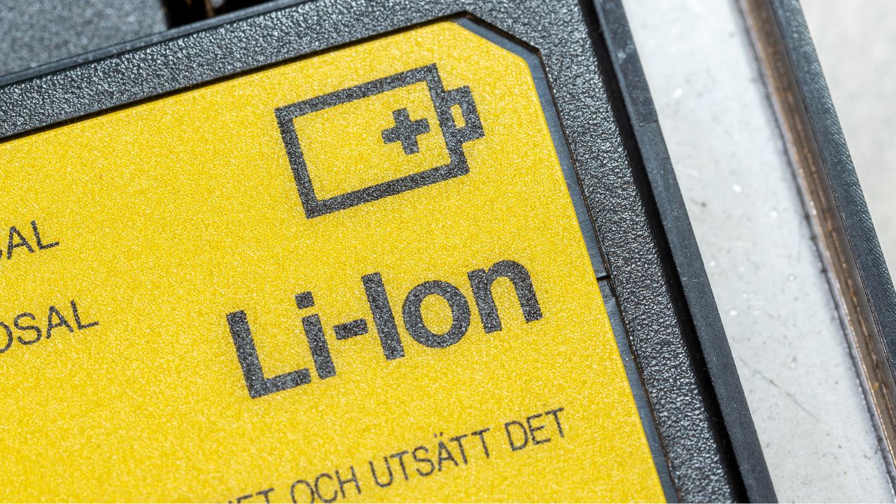 Navigating The Key Considerations When Choosing A Laptop Battery