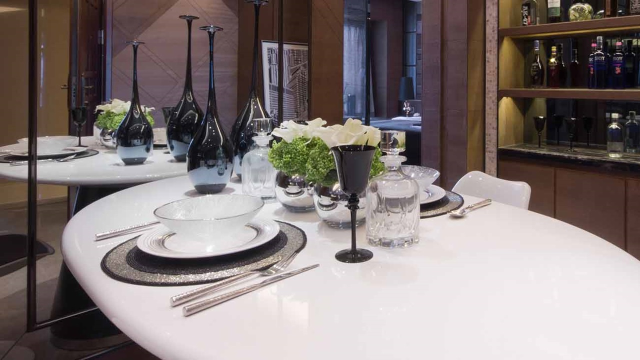 Choosing the Perfect Marble Table for Your Dining Room
